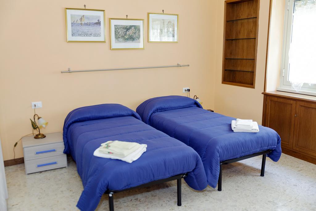 Casa Vacanza Da Andrea Рим Экстерьер фото