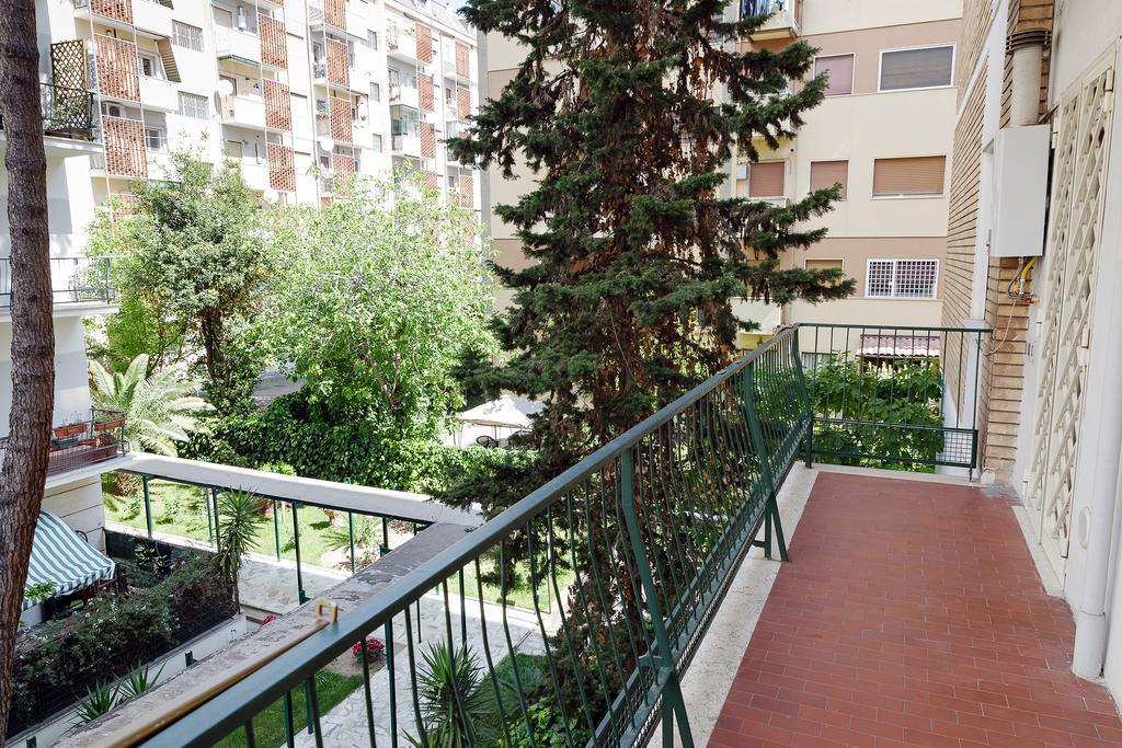 Casa Vacanza Da Andrea Рим Экстерьер фото